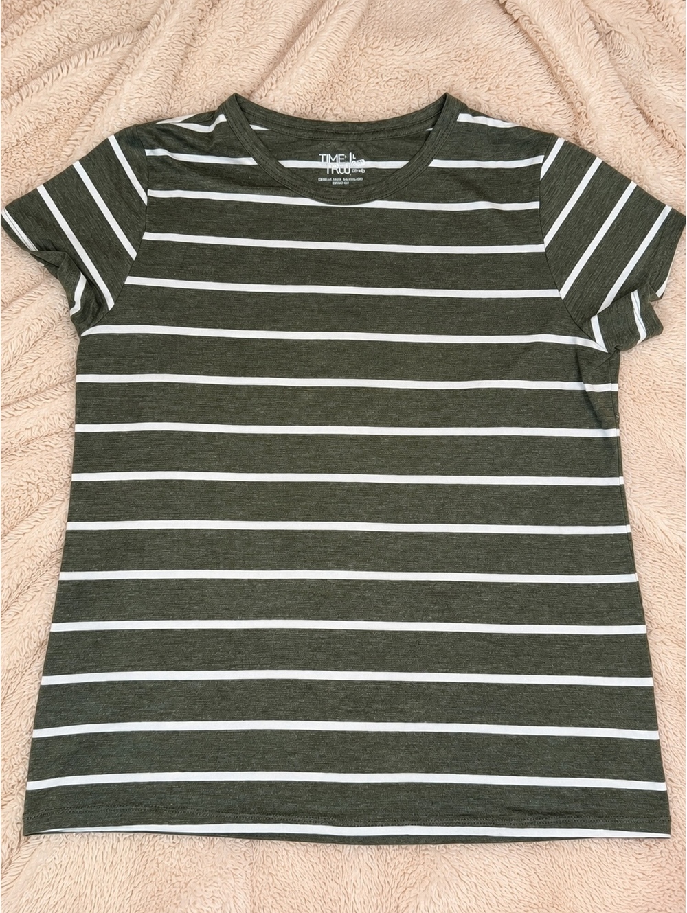 Time and Tru woman’s Short Sleeve Striped T-Shirt, Size Large